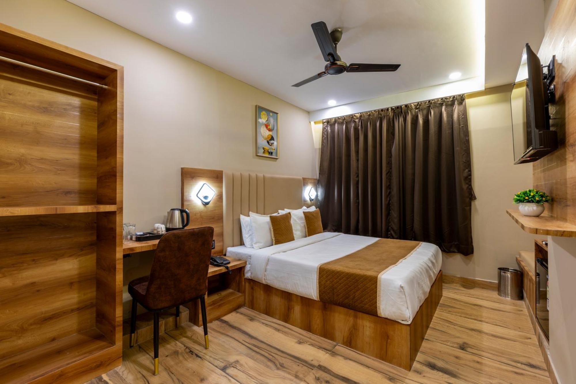 Hotel Zara International Bombay Esterno foto